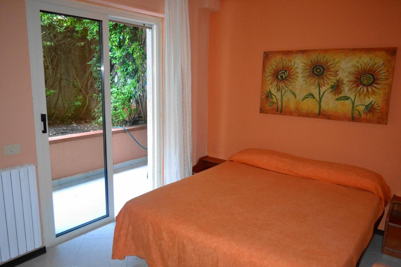 Blu Lagoon Apartman Mondello Kültér fotó